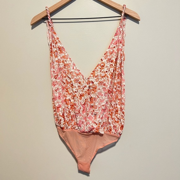 NWT Free People Siren Song Floral Bodysuit Size Small - Picture 3 of 13